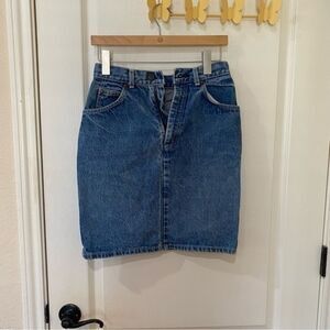 Vintage 90s Levi’s Denim Skirt‎